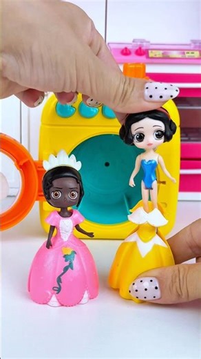 ASMR Unboxing Snow White & Tiara Disney Princess Toy 👑 | Satisfying Toy Sounds with Subi Toys