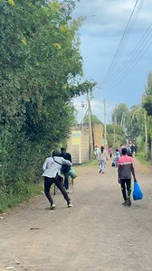 48K views · 768 reactions | Invisible object prank來.why are you running??? | Black mully | Facebook