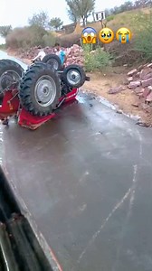 10K reactions · 439 shares | 梁凉 #farming #agriculture #farm #farmlife #farmer #tractor #farmers #johndeere #nature #fendt #landwirtschaft #harvest #organic #farminglife #farmingsimulator #countrylife #agri #agriculturelife #gardening #agro #newholland #photography #food #fs #cows #tractors #cattle #cow #ls #claas | Tejpal Meel | Facebook