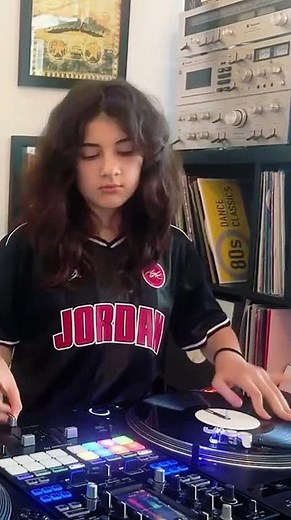SCRATCHING 🎚️🔥 #scratch #scratchdj #scratching #djmichelle