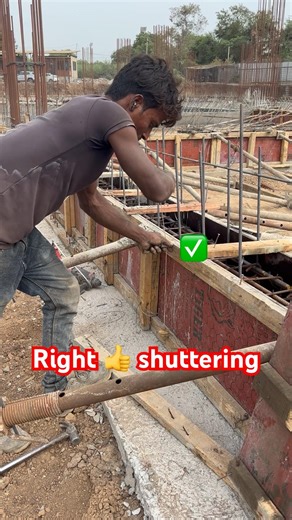 Right shuttering technology carpenter construction work #short #trending #viral #construction #work