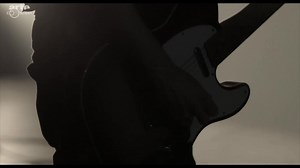 OUVERTURE (LIVE IN LONDON 2014) Extrait de « London Daho » Enregistré à Londres au Koko Theatre le 23 octobre 2014 par René Weis et mixé par Mako. Filmé par Antoine Carlier pour Walter Films Alexis Anérilles: Claviers Philippe Entressangle: Batterie Marcello Giuliani: Basse Mako: Guitare François Poggio: Guitare KOKO London #reneweis #mako #antoinecarlier Walter Films #alexisanerilles Philippe Entressangle #MarcelloGiuliani François Poggio #ClaudeGassian Photo: Claude Gassian | Etienne Daho