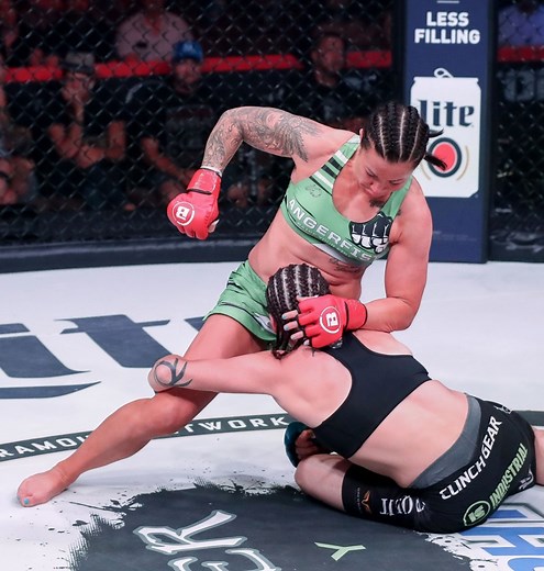 39K views · 900 reactions | 6️⃣KOs? ✔️  Aussie Spirit? ✔️ The Aussie Girl 'Angerfist' - Arlene Blencowe is headed to Thackerville to fight Leslie Smith this Friday, November 8th at The WinStar World Casino and Resort! #Bellator233 | Bellator MMA | Facebook