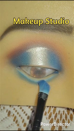 #shorts Beginner Friendly Blue Silver Eye Makeup 💄