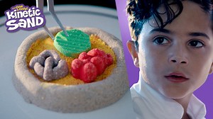 Kinetic Sand, SquishPizza Activity Playset with 1lb Play Sand & 5 Tools - Walmart.com