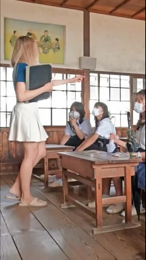 Japan has a reputation for being very strict and the students very shy, but how are kids in real life? What’s it like to teach high schoolers English in Japan? This was my first time teaching in Japan in a very long time, but it brought back lots of memories. I taught students in Shikoku for a quick summer camp and had a lot of fun with them. Taking them on a field trip and teaching them to play dodgeball was the best part of all. #japan #japanlife #japanese #teachenglish #lifeinjapan #japantrip