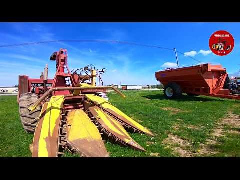 Vintage New Holland Self Propelled Forage Harvester