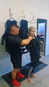 186 reactions · 12 comments | EMS saam met my by Paul vandag. Kom doen 'n free demo +27 65 613 3802 Jy sal nie spyt wees nie. Dit is baie lekker. Location : 21 Montagu St, Blanco, George, 6529 | Nikki du Toit | Facebook