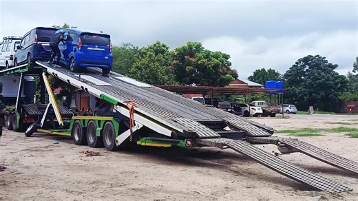 Clean Nissan Dayz,,,import Super Clean Cars,,hit my inbox for more info 0785573390,0714153595 whatsapp and calls