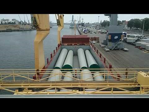 TimeLapse Ship Loading Windmill equipment.