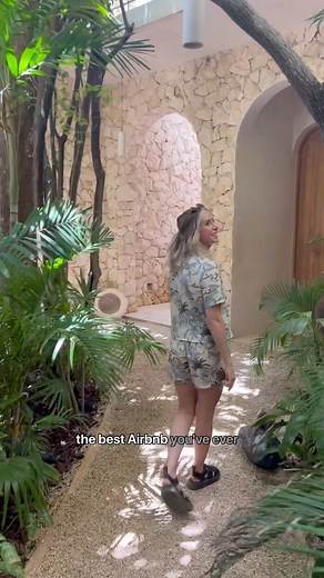 this is THEE coolest entrance I’ve ever experienced to an @airbnb!!! We are staying in Tulum this week & I’m obsessed!! Let me know in the comments where the best Airbnb you’ve ever stayed in is. ☀️ #tulum #travelmexico #tulummexico #tulumbeach #altartulum #mexicorecommendations #tulumlife #tulumairbnb #tulumtips #tulumrecommendations | Casa Lawson