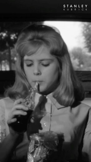 Sue Lyon won the Golden Globe for Best New Actress In 1963, the year after the release of #Lolita, becoming the fourth-youngest actor to win the award. | Stanley Kubrick