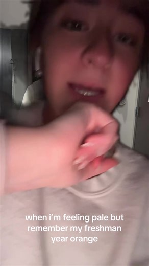 Freshman Year Fashion Fails: A Funny Reflection