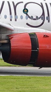 Watch That Reverse Thrust Door Close on Virgin Atlantic Airbus A350 | Aviation Mavericks