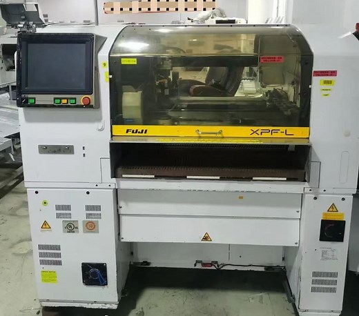 [Hot Item] FUJI Xpf-L Multi-Functional SMD/SMT Pick and Place Machine with Multiple Heads