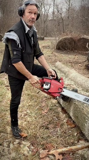 Amazing Chainsaw. Homelite XL925 #logger #timberfaller #firewood #axes #love