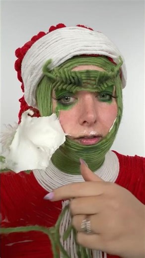 Paulas ASMR abschminken 😂 hört sich lustig an, oder? 🤪￼💚🧶