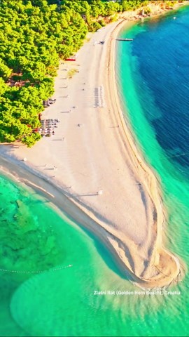 Beaches with the bluest water in the world revealed by drone