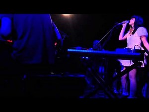 Melanie Martinez / Doveman: Curly Cue / Birthing Addicts (2013-06-07)