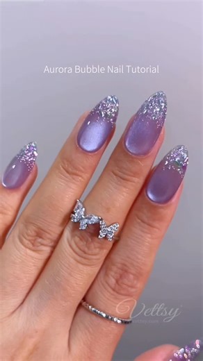 Vettsy on Instagram: "🔥Hot Trend Alert! 🔥 Aurora Bubble Glitter Nail Tutorial For U 💅 Save this step-by-step tutorial, get your Aurora Bubble nail set to recreate this dreamy nail design! 😻✨ 🛒Using Vettsy: IG Nail Trend Set-Aurora Bubble ✨Velvet Cat Eye Gel-VC04 ✨Aurora Bubble Glitter Set ✨5 in 1 Top Coat ✨Rubber Base Coat-Crystal Clear 👉 Shop the same nail supplies via my bio or visit vettsy.com Follow @vettsystore & @vettsynails for more nail inspiration 🧚‍♀️ 👭Tag friends who would lik
