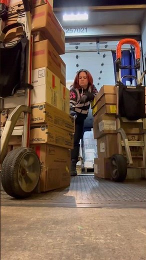 Just another day as a Female CDL driver for Sysco! 💪🏻