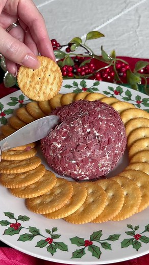 Delicious Chipped Beef Cheese Ball Recipe