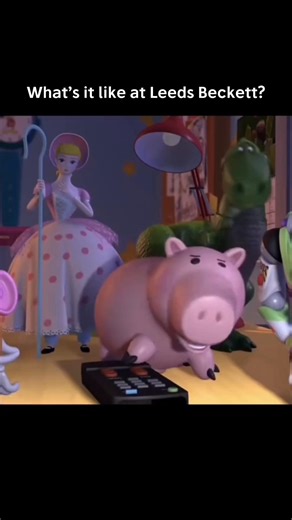 Experience Campus Life at Leeds Beckett University