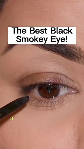 The best smokey eye technique #smokeyeye #makeuptutorial #smokeyeyetutorial #eyeshadowhacks #beginnermakeup #reels | Smitha Deepak