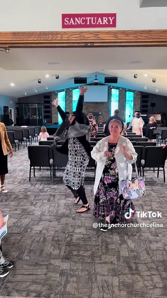 Wait til the end to see our Pastor’s moves! 👏🏼🤣 Come join us tomorrow @ 11:30 AM! 🙌🏼 #celinaohio #churchfamily #churchhumor #churchinvite