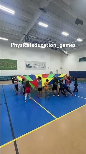 Parachute Game. Physical education games #pegames #physicaleducation #schoolactivity