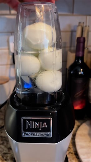 Timothy Terwilliger on Instagram: "Quick way to smash 7 eggs in 20 seconds in the morning."