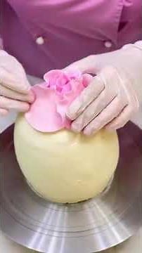 Discover the Secret to Stunning Custom Cakes with 7 Unique Flavor Combinations!