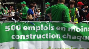 5000 personnes contre le dumping social: témoignages au coeur de la manifestation - RTBF Actus