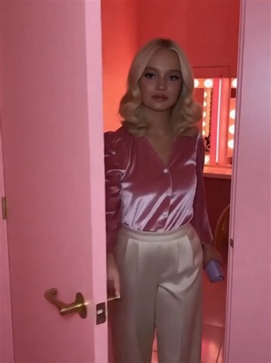 Puddin Song - Dress Code Remix is out now on spotify and all social media. Lovely Soul #soul #lipstick #pink #lovely #dress #spotify