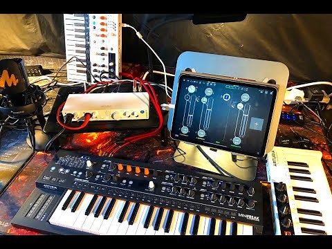 Arturia MINIFUSE 4 - Full Set-Up Tutorial & Demo for your iPad - Brilliant for iOS