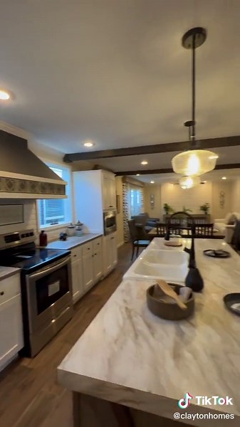 Explore the Freedom Farm House in 90 Seconds