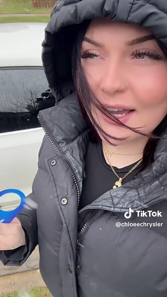 Effective Ways to Remove Odours from Your Car