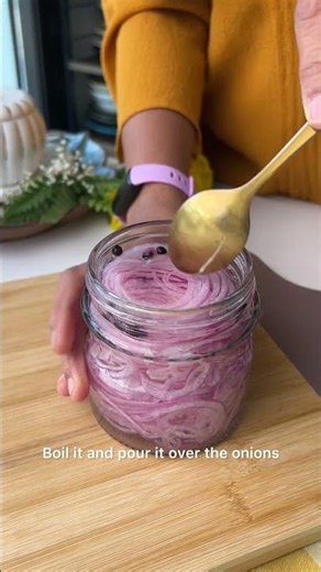 Sirka Pyaaz || 10 Minute Recipe