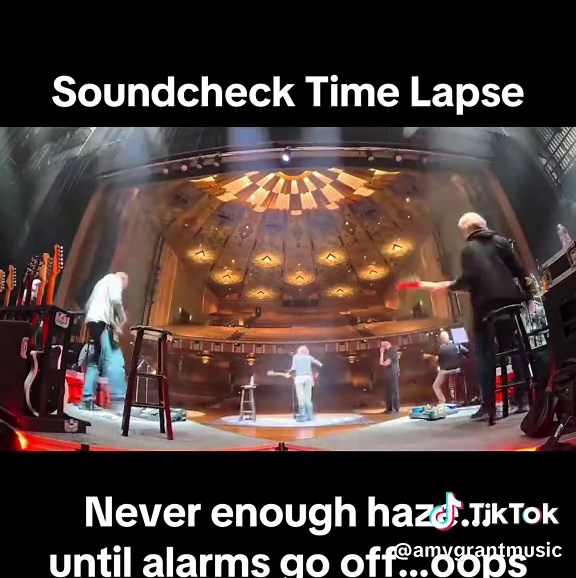 Soundcheck Time Lapse. complete with alarm flashes for too much haze :)