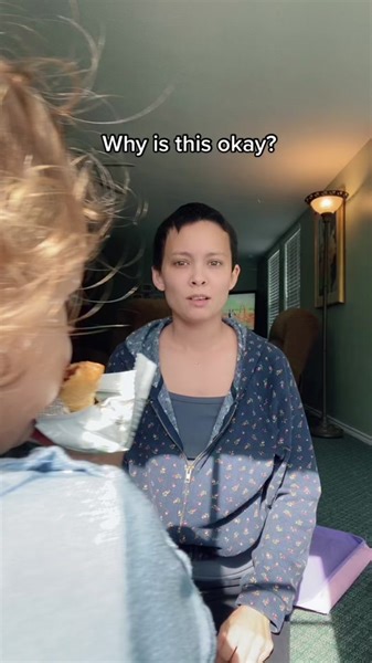 Why don’t newborn boys have a right to their own body? #babyindy#intactivist#antiric#routineinfantcircumcision#mybodymychoice#boysarebornperfecttoo#whyisthisokay#butthisisnt#momtok#motherhood#momof4#crunchymom#indytok