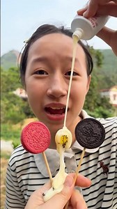 Gia dinh vui vè, cùng bí mât tù chái dua háu ót cay bí án và các loai nuóc sót cà phê, thom ngon