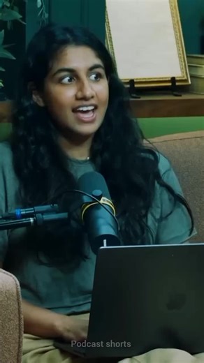 Ace Your Celebrity Interview! 👍 #interview #podcast #skills #usa #celebrity #tips