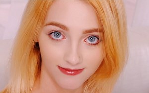 天真有邪之Kate Bloom，生活以痛吻我，我却报之以歌