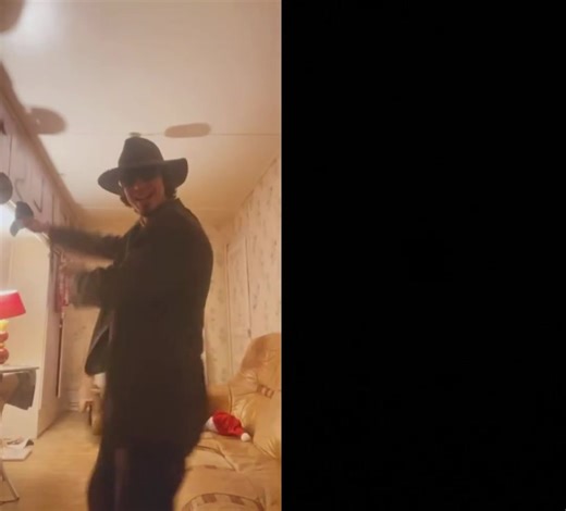 Хар Ху ол вайб ю😂🇫🇷