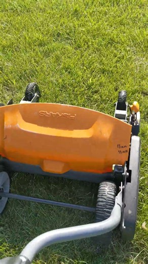 Fiskars Reel Mower follow up video. After Back Lapping (sharpening)
