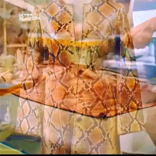 👇 THIS IS HOW A DEADLY SNAKE BECOMES A $10,000 LUXURY JACKET 👇 you have to see the full factory process—how raw python skin is transformed into high‑end jackets and boots for global fashion houses. we went inside a 2026 exotic‑leather giga‑factory where robotic precision meets ancient tanning craft. the ai‑guided scale alignment and chromium‑free tanning create leather that's softer than calfskin but keeps every natural scale intact. watch until the end to see the finished runway pieces! ❤️ li