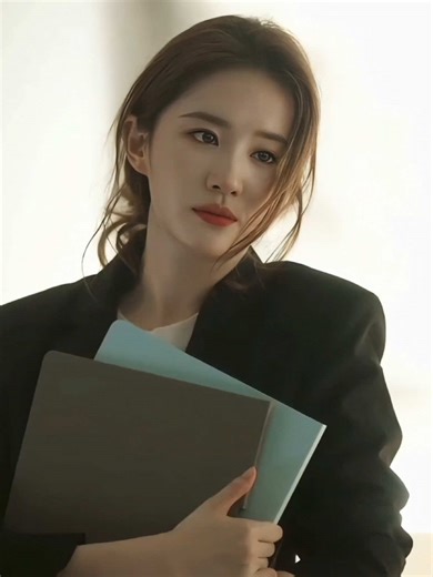 Best Actress Liu Yifei in as ‘Huang Yimei’ 🌹 #LiuYifei #刘亦菲 #TheTaleOfRose #Luudiecphi #玫瑰的故事