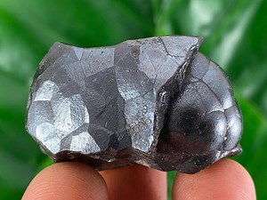 Hematite: Marrocco, Crystal,minerals Specimens,rough,chakra,reiki,black Crystal,black,botryoidal Hematite, - Etsy