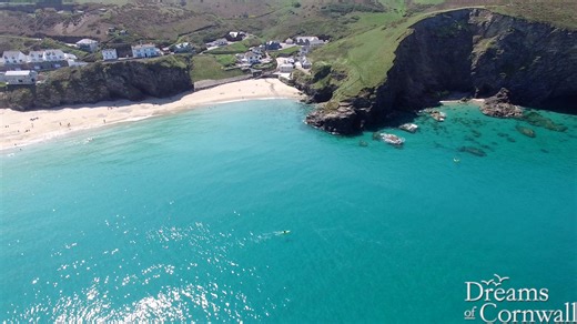Sparkling waters at beautiful Portreath, check out the colour of that water at the end! 😍🌊☀️ | Dreams of Cornwall