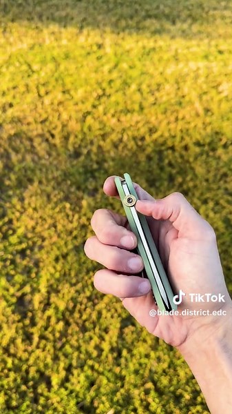 North Mountain Chop 2 knife with jade G10 handles and their SLD-Magic San Mai blade. @Blade District #pocketknife #edcknife #everydaycarry #foldingknife #creatorsearchinsights